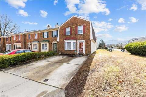 3355 Golden Oaks Lane, Chesapeake, VA 23321