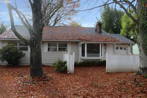 4246 SE WASHINGTON ST, Milwaukie, OR 97222