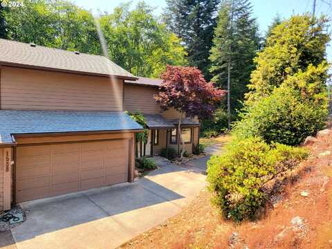 1538 SEACREST LN, Brookings, OR 97415