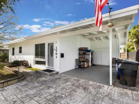 1701 NE 7th Terrace, Fort Lauderdale, FL 33305