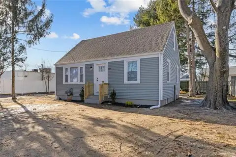 117 Kenneth Avenue, Warwick, RI 02889