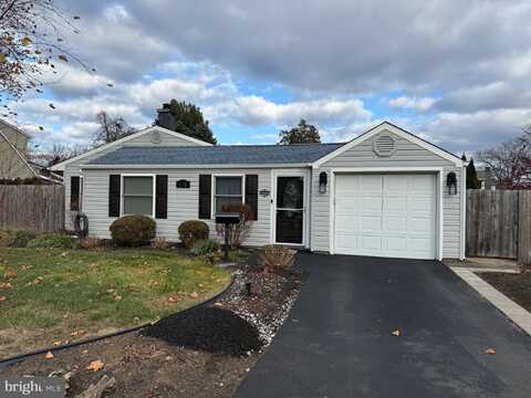 118 DEEP DALE DRIVE E, LEVITTOWN, PA 19056