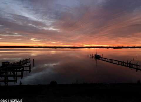 185 Cason Point Road, Knotts Island, NC 27950