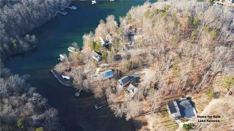 505 Inlet Drive, Seneca, SC 29672