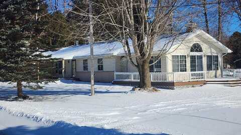 201 S Fourth Street, Harrisville, MI 48740