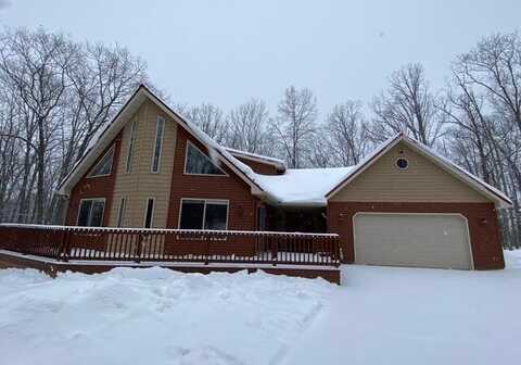 100 Innsbruck Avenue, Roscommon, MI 48653