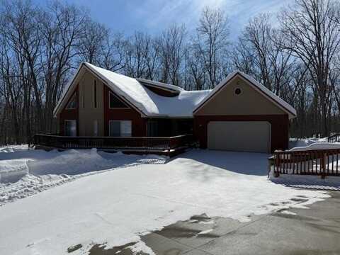 100 Innsbruck Avenue, Roscommon, MI 48653