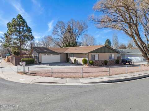 6090 N SMOKERISE Drive, Flagstaff, AZ 86004