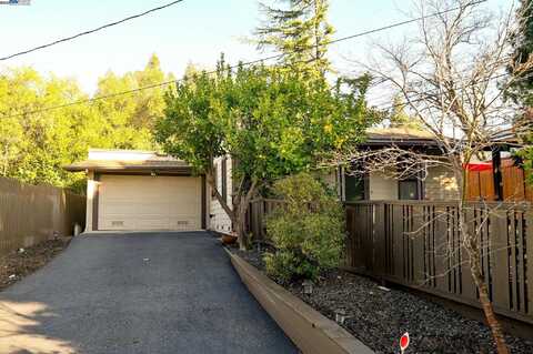 943 Stow Ln, Lafayette, CA 94549