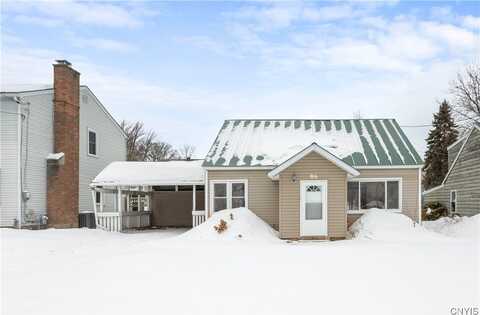 86 6th Avenue, Oswego, NY 13126