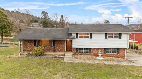 7 Holiday Lane, Chattanooga, TN 37415