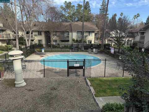 2564 Walnut Blvd, Walnut Creek, CA 94596