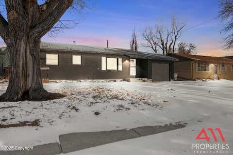 104 W Sunset Dr W, Gillette, WY 82716