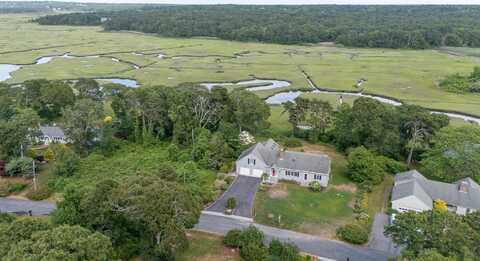 72 Lookout Road, Yarmouth Port, MA 02675