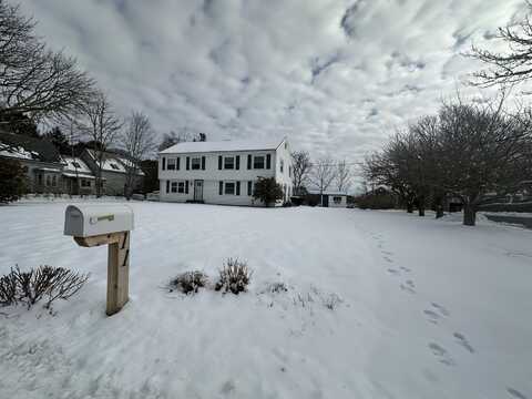 11 North Road, West Harwich, MA 02671