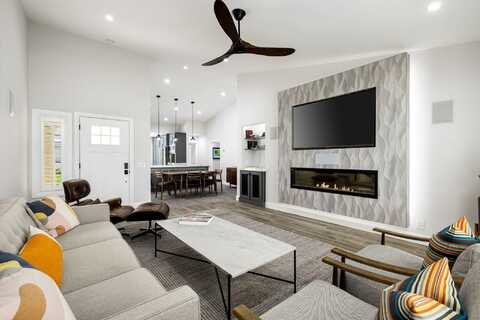 370 Muirfield Drive, Palm Desert, CA 92211
