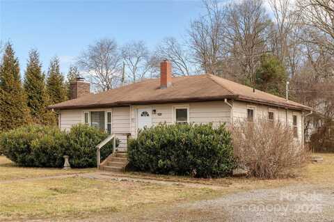 11 Pine Circle, Black Mountain, NC 28711