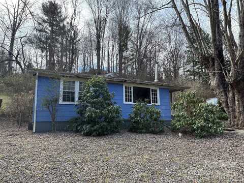 191 Chestnut Park Drive, Waynesville, NC 28786