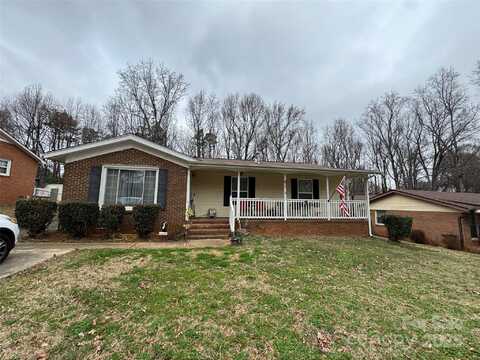 8522 Stonehurst Drive, Charlotte, NC 28214