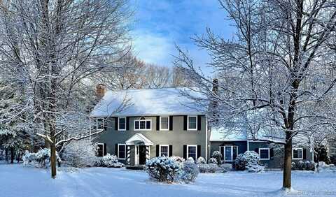 3 Jeff Lane, Canton, CT 06019