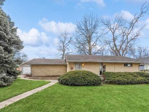 107 W 3rd Avenue, Indianola, IA 50125