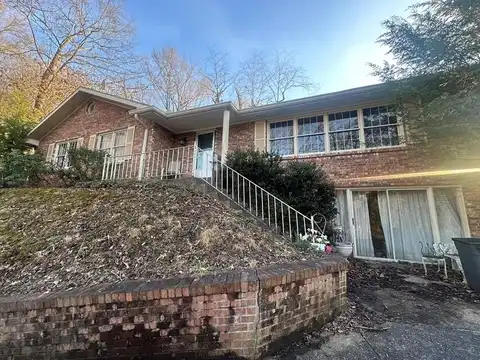 216 Mt Martha Drive, Pikeville, KY 41501