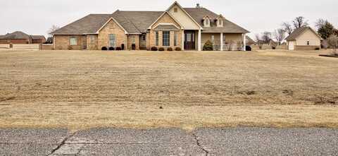 28 Wilderness Rd, Enid, OK 73703