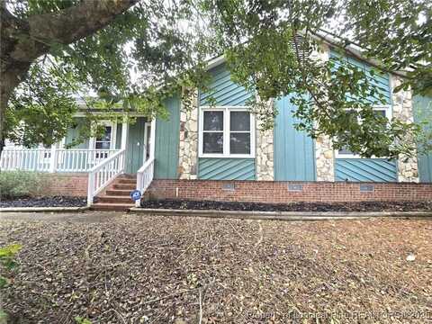 5600 Woodlake Court, Fayetteville, NC 28311