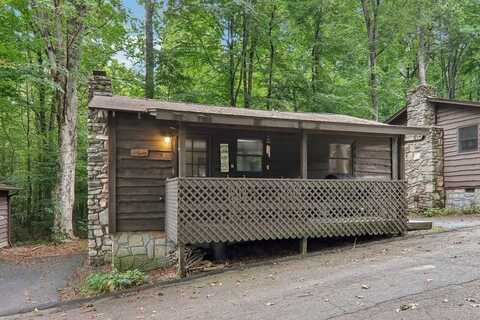 45 Sassafras Lane, Maggie Valley, NC 28751