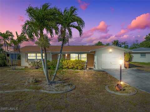 1332 SE 44th Street, Cape Coral, FL 33904