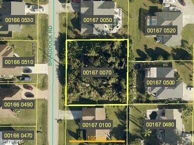 17389 Braddock Road, Fort Myers, FL 33967