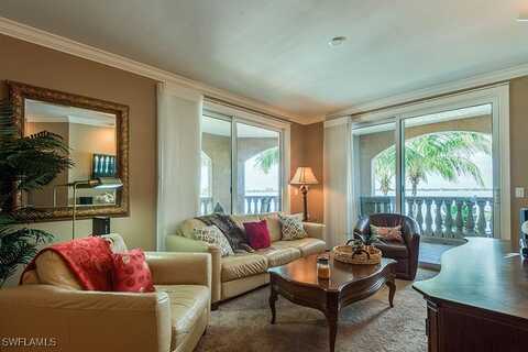 2825 Palm Beach Boulevard, Fort Myers, FL 33916