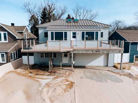 1710 Beach Street, Muskegon, MI 49441