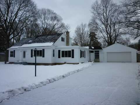 219 Arbor Street, Allegan, MI 49010