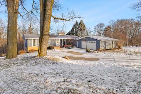 1686 S State Road, Ionia, MI 48846