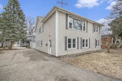 1448 Lake Boulevard, Saint Joseph, MI 49085