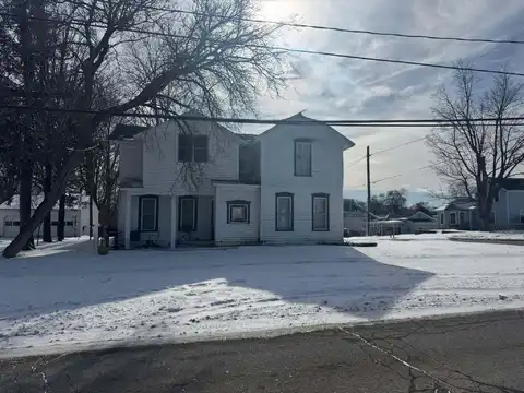 313 W 6th Street, Evart, MI 49631