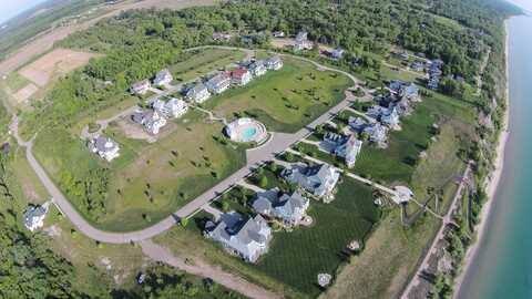 684 Waters Edge Drive, South Haven, MI 49090