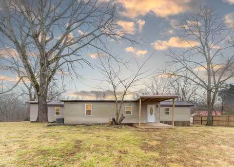 946 County Road 7040, Pottersville, MO 65790