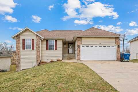 1104 W Snider Street, Ozark, MO 65721