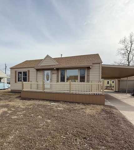 2201 27th St, Great Bend, KS 67530