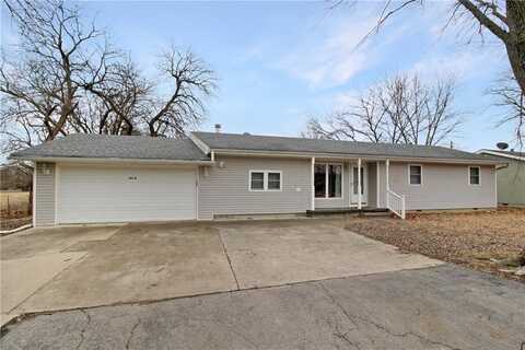 103 N Karner Avenue, Altamont, KS 67330