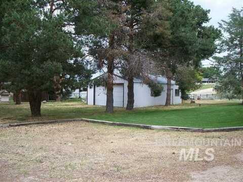 19196 Birchwood Dr, Caldwell, ID 83607