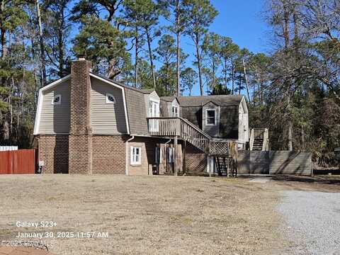 104 Croatan Drive, Newport, NC 28570