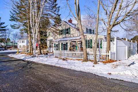 5 Robinson Avenue, Brunswick, ME 04011