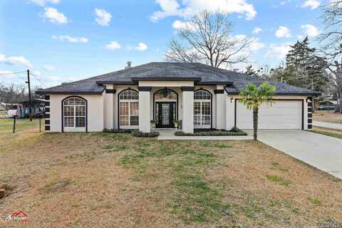 310 W Drive, Tenaha, TX 75974