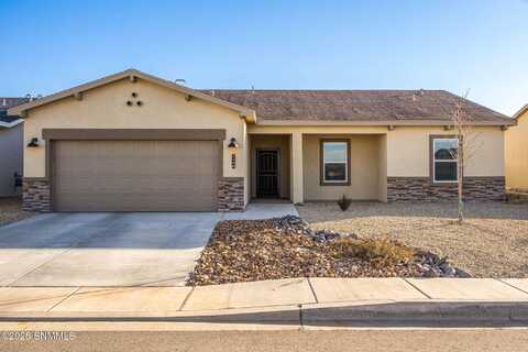 7100 Aretha Way, Las Cruces, NM 88012