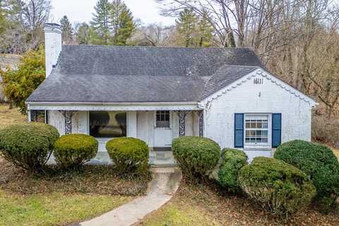 22 Whitmore St, Lexington, VA 24450