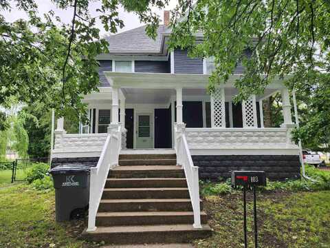 103 E Dunlap Street, Kentland, IN 47951