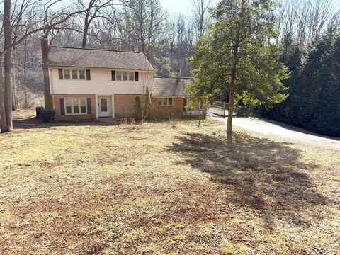 3824 Faculty Drive, Lynchburg, VA 24501